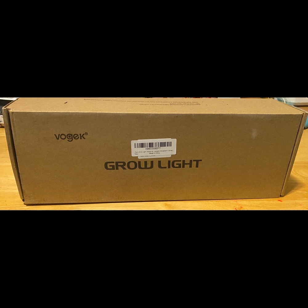 Indoor gardening grow light